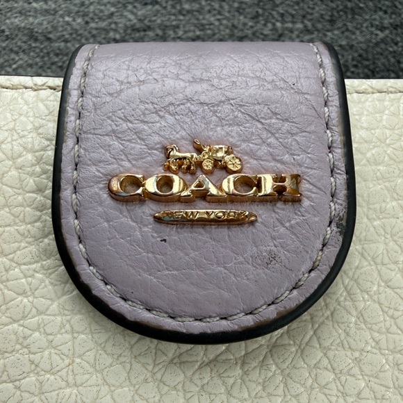 Coach Cream and Lavender Accordion Card Case In Colorblock CA765 - Picture 7 of 14